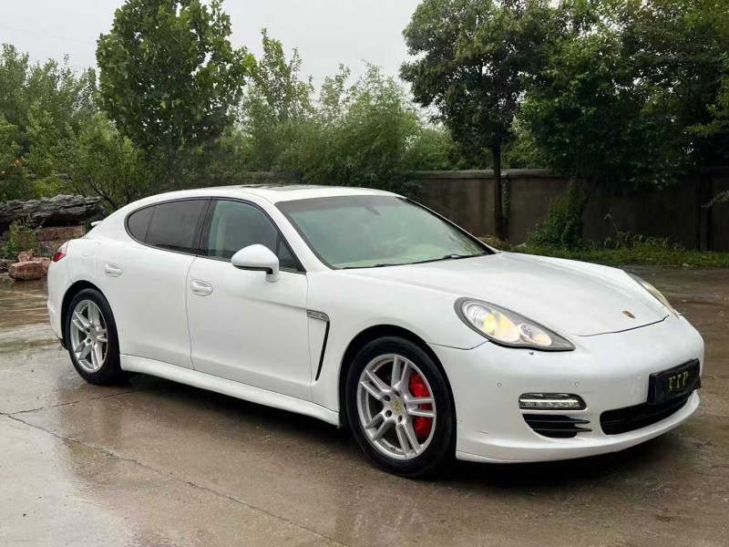 徐州13年保时捷帕拉梅拉2