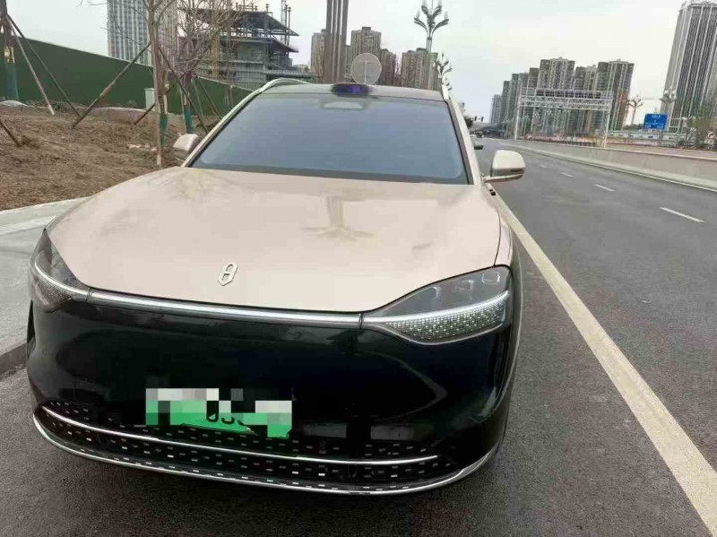 重庆25年华为智选问界1