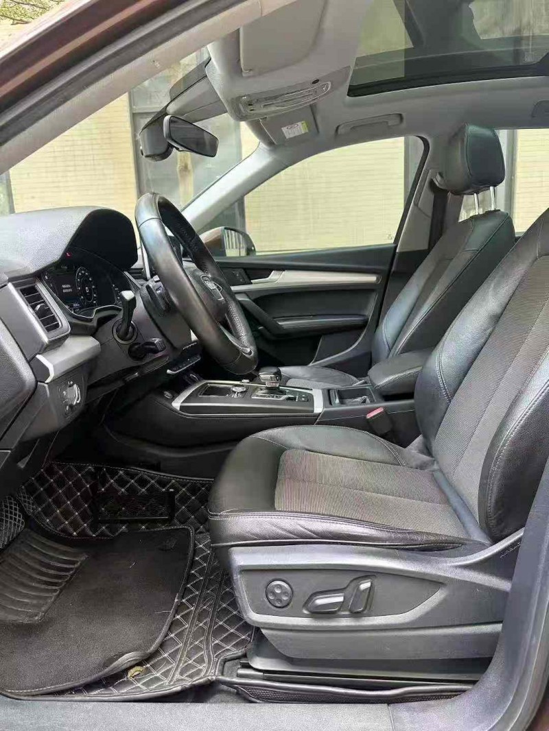 佛山18年奥迪Q56