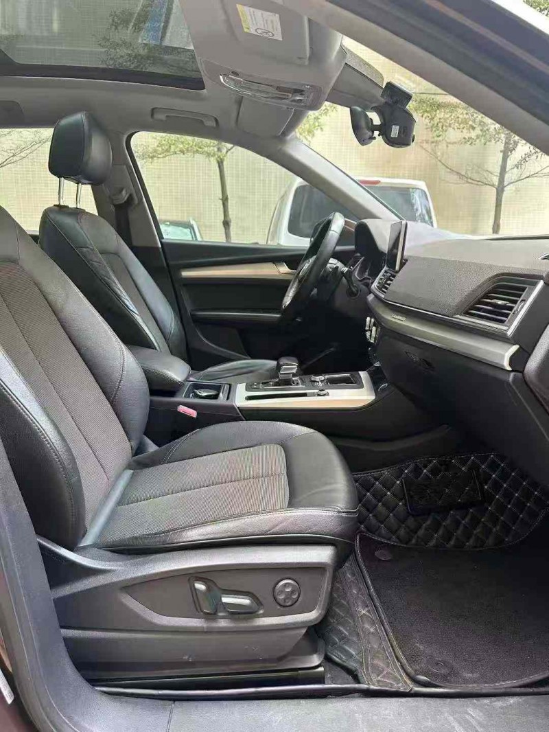 佛山18年奥迪Q57