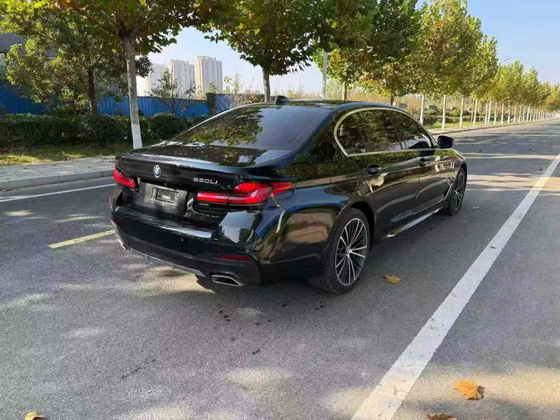 徐州22年宝马5系4