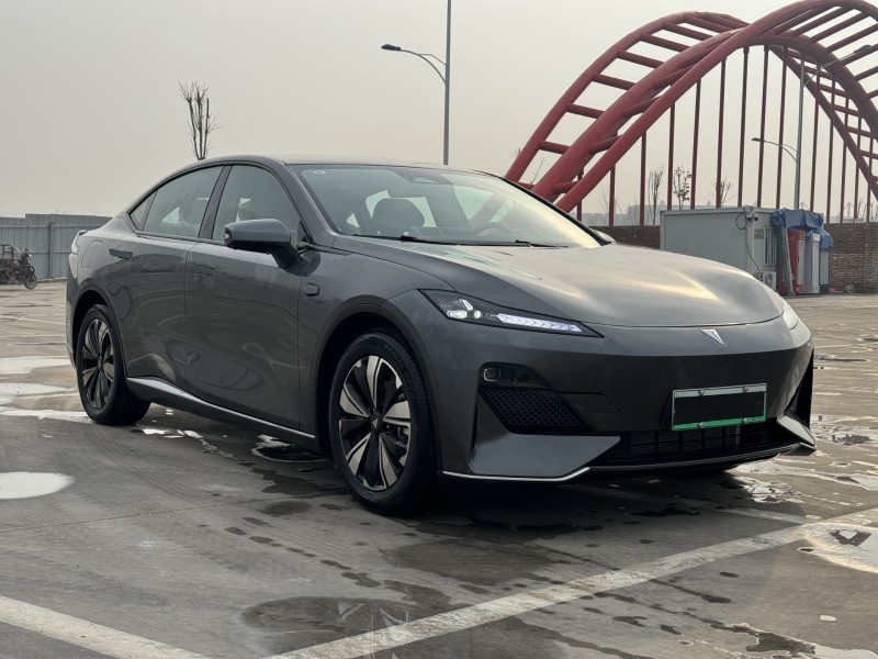 新乡25年长安汽车深蓝2