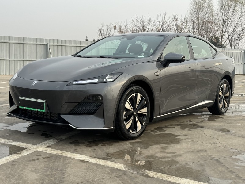 新乡25年长安汽车深蓝3