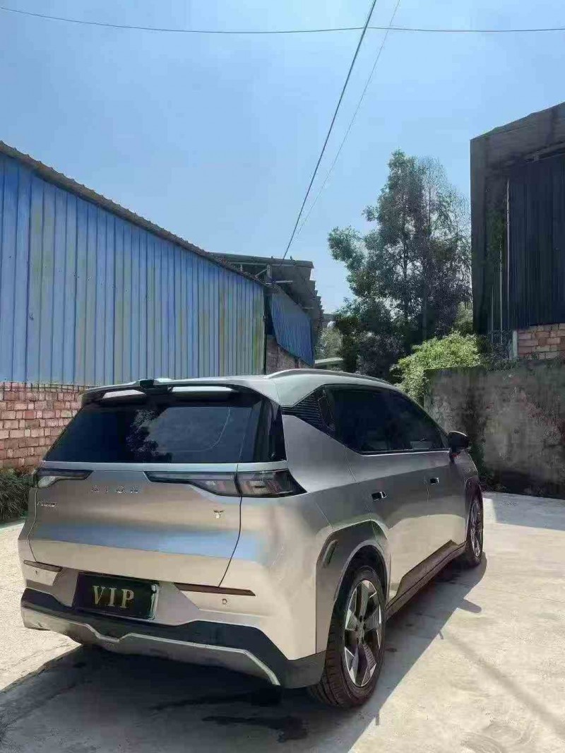 广元22年传祺埃安Y8