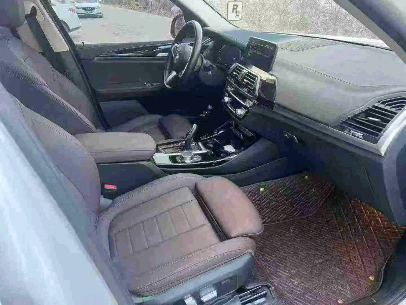 徐州21年宝马X36