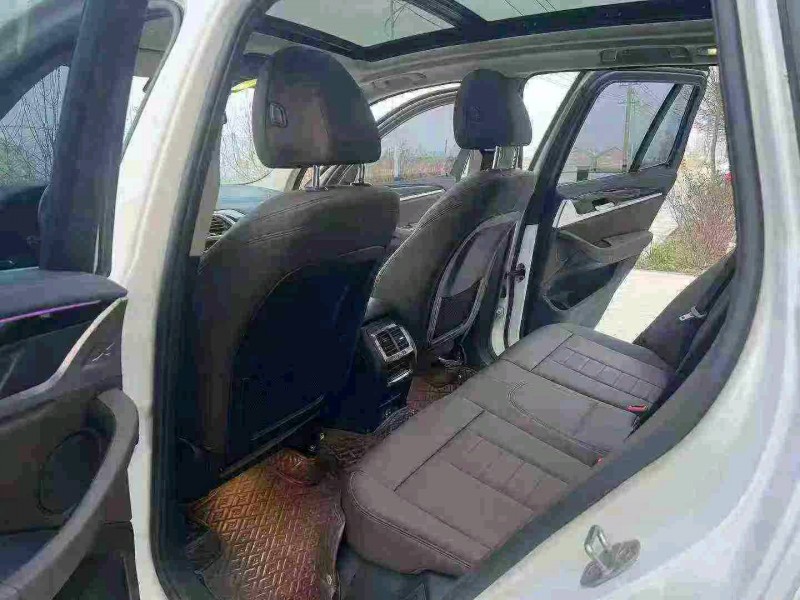 徐州21年宝马X38