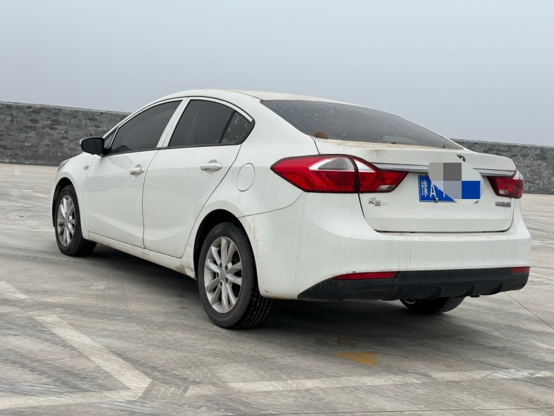 新乡18年起亚K36