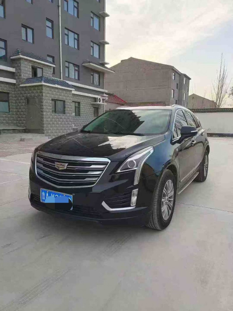 邯郸17年凯迪拉克XT52