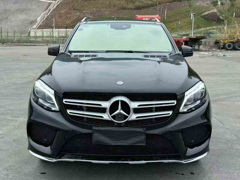 重庆17年奔驰GLE1