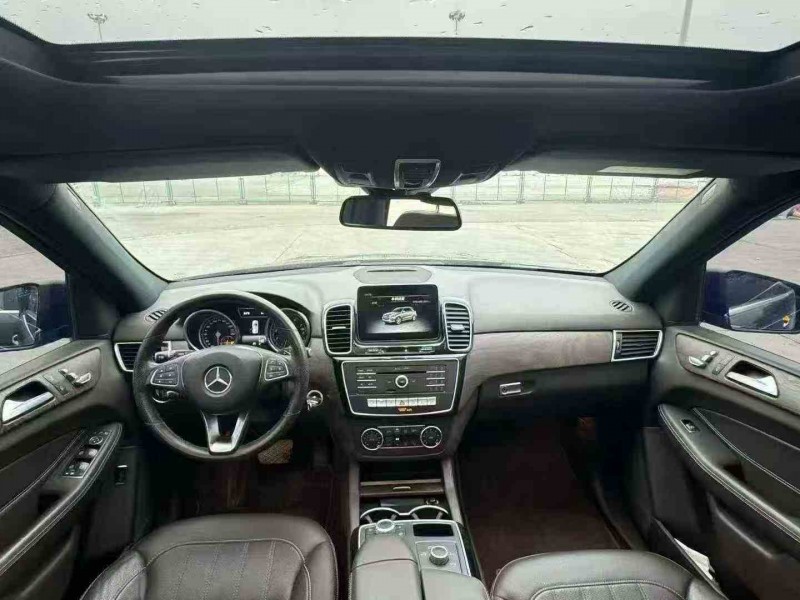 重庆17年奔驰GLE3