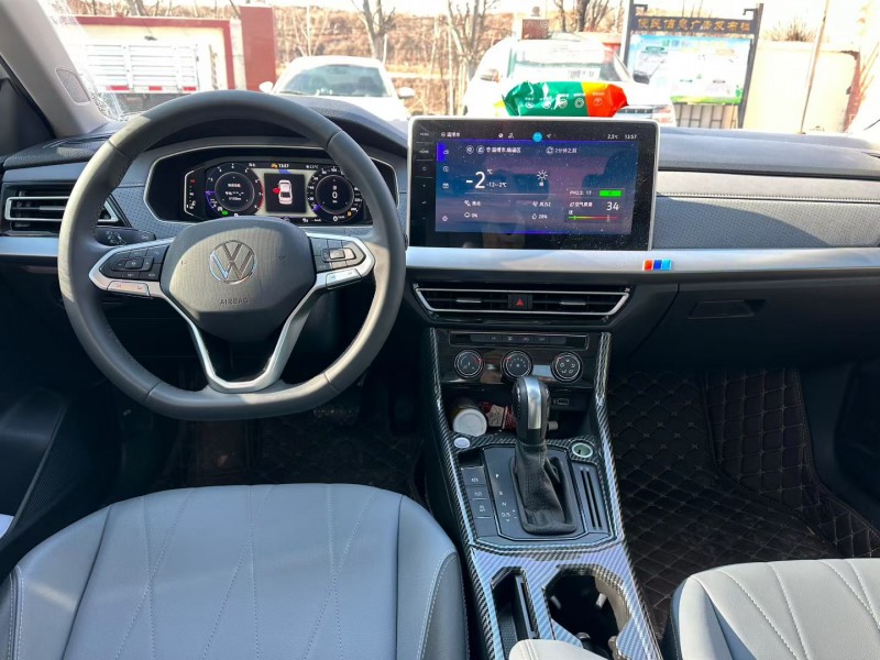 淄博25年大众朗逸4