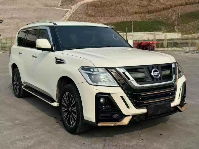 重庆19年日产途乐3