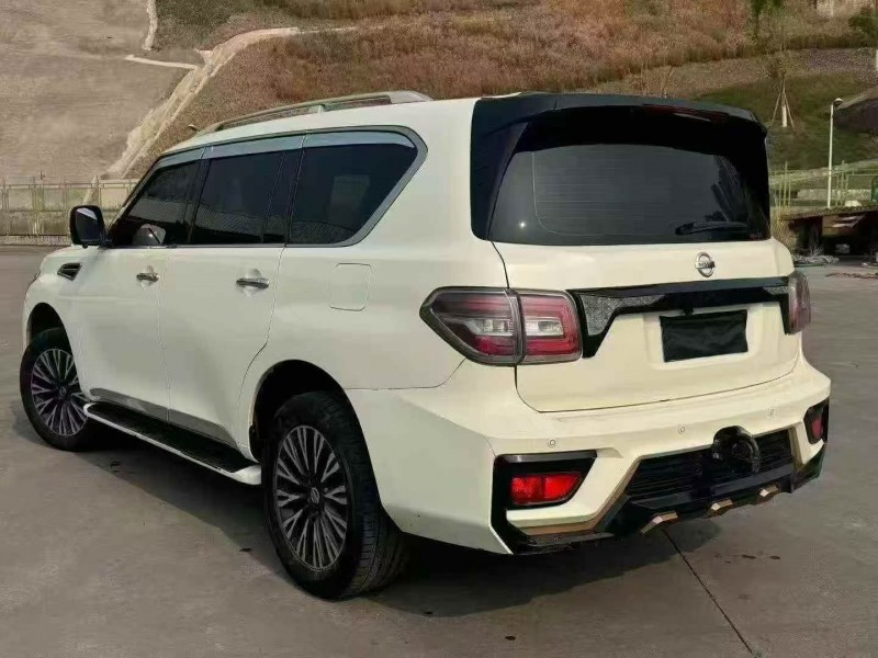 重庆19年日产途乐7