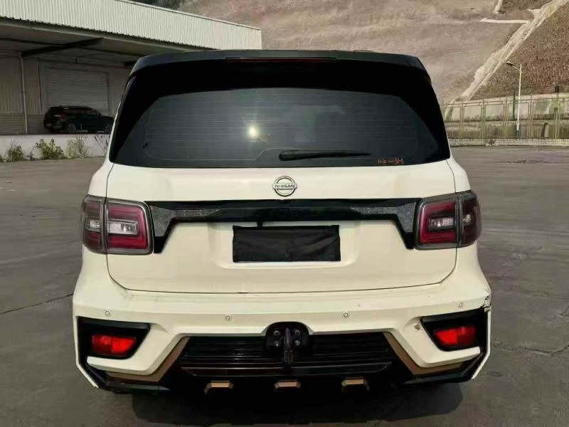 重庆19年日产途乐9