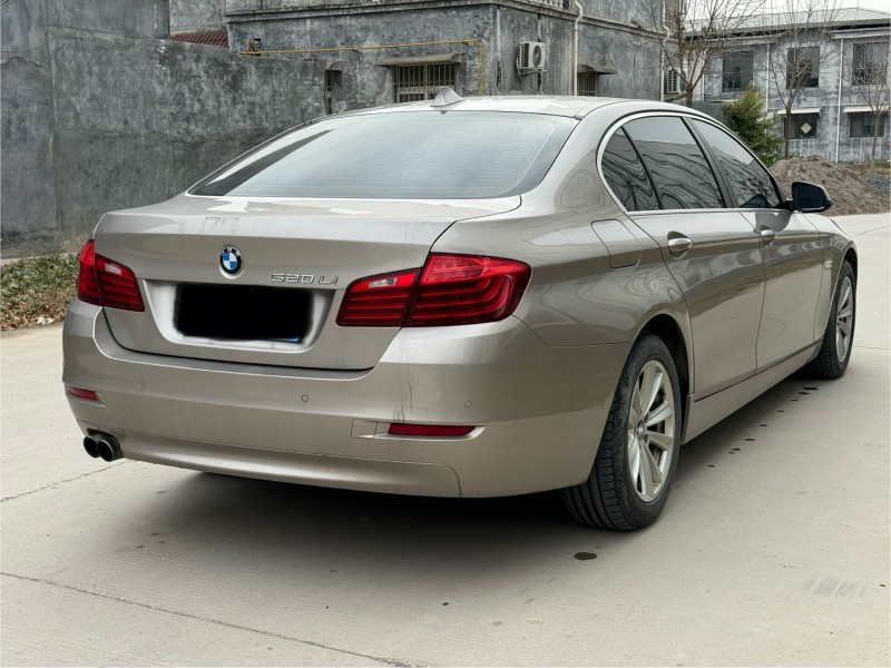 新乡15年宝马5系9