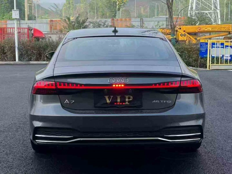 重庆23年奥迪A7L9