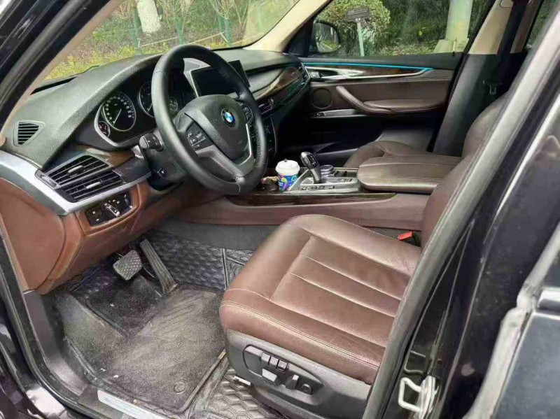 重庆15年宝马X55