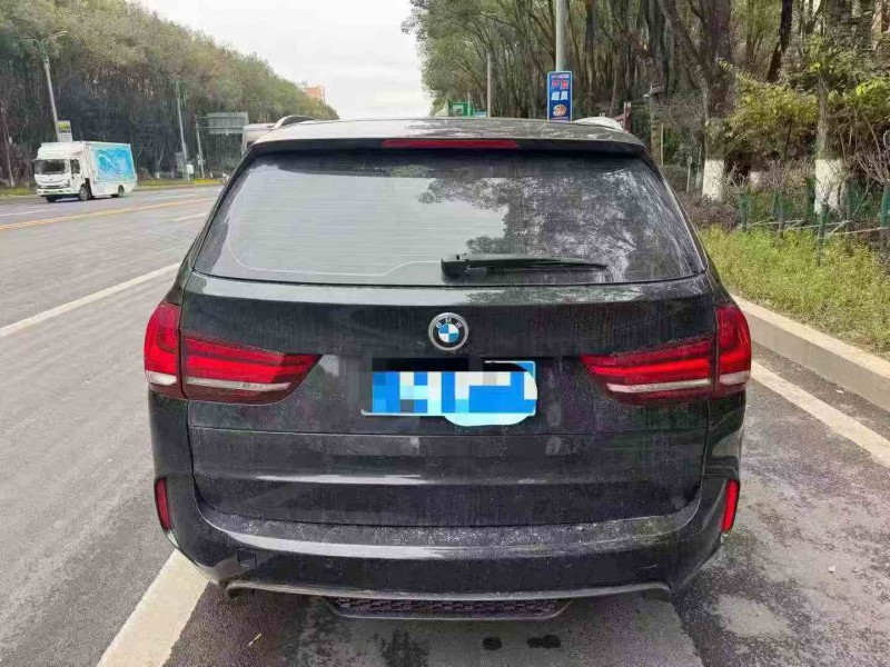 重庆15年宝马X58