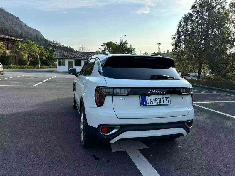 重庆18年领克017