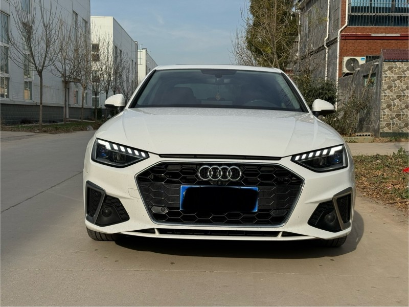 新乡21年奥迪A4L1