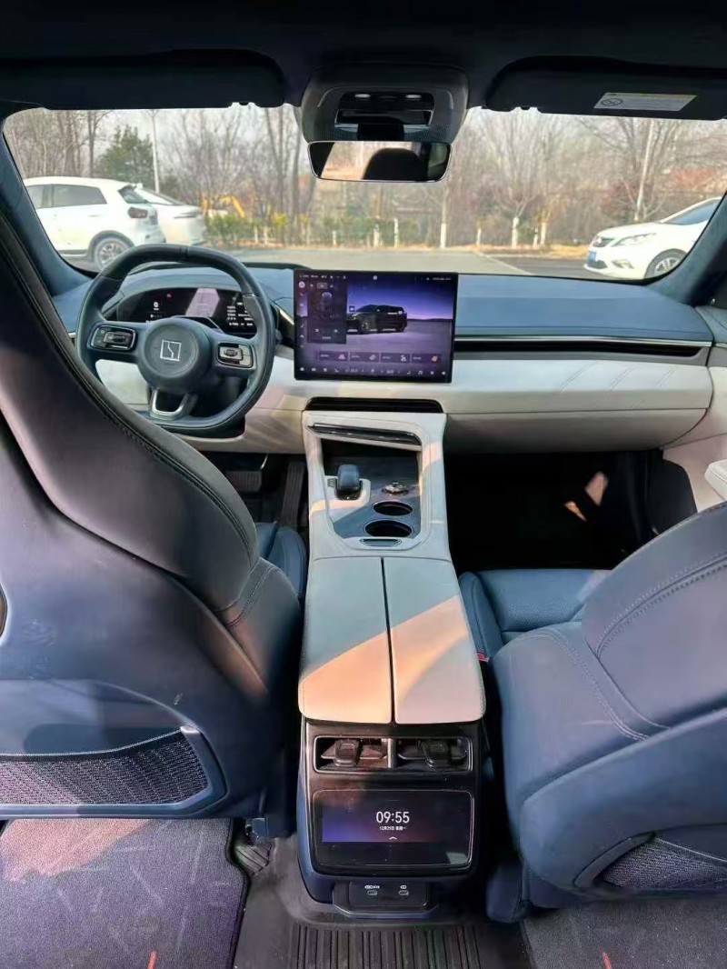 枣庄24年极氪汽车0016