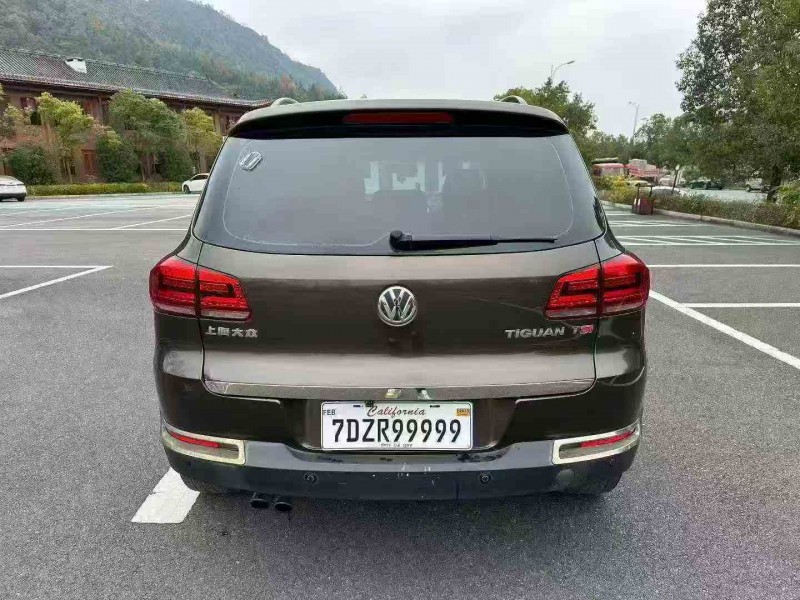 重庆13年大众途观8