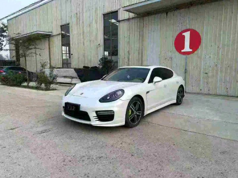 徐州11年保时捷帕拉梅拉2