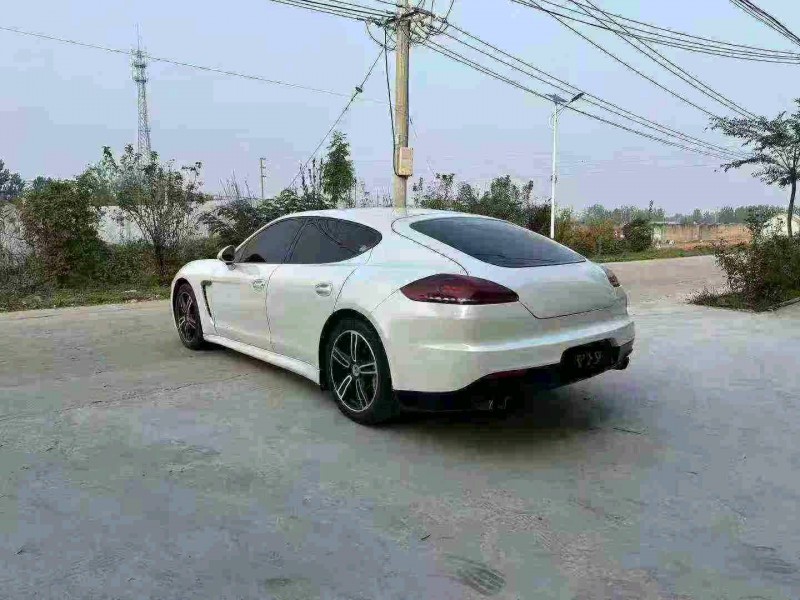 徐州11年保时捷帕拉梅拉3