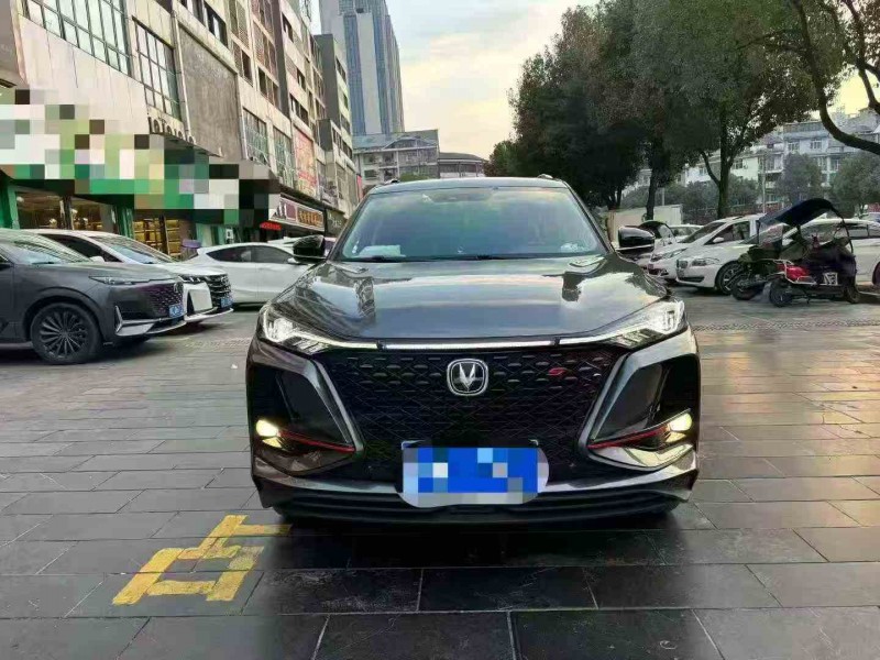 重庆21年长安汽车CS751