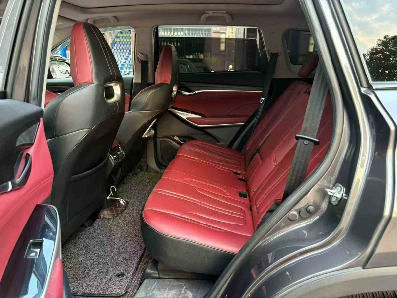 重庆21年长安汽车CS755