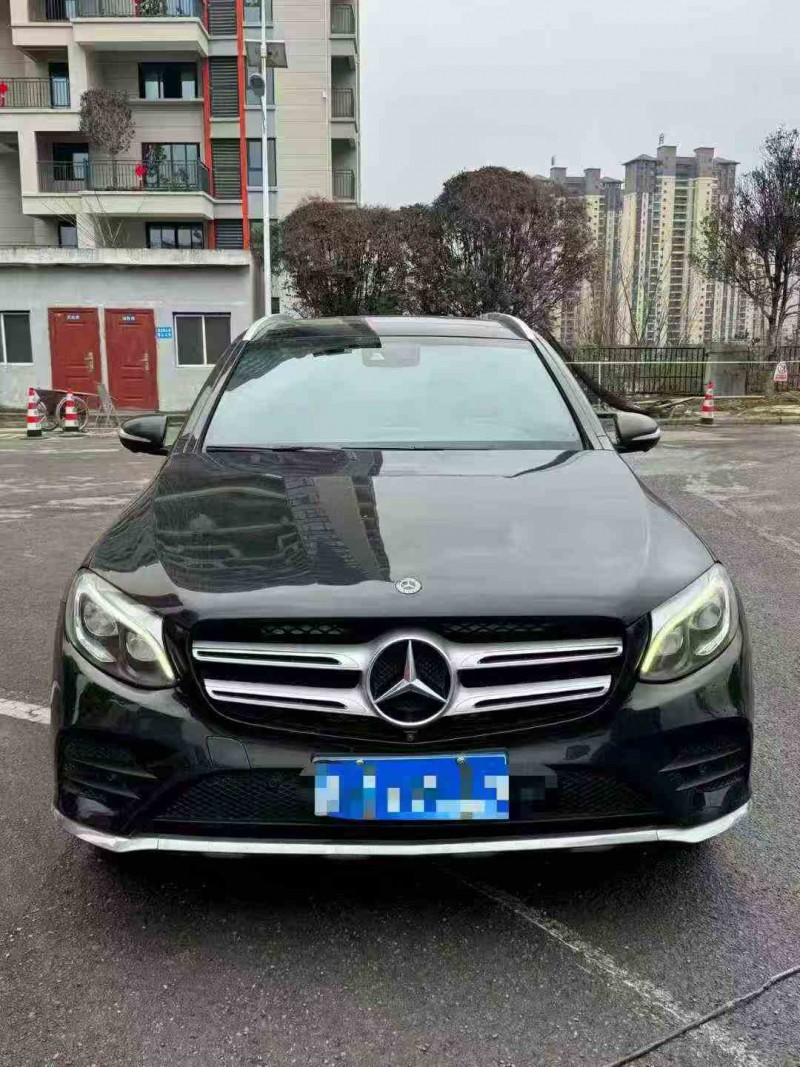 重庆18年奔驰GLC1