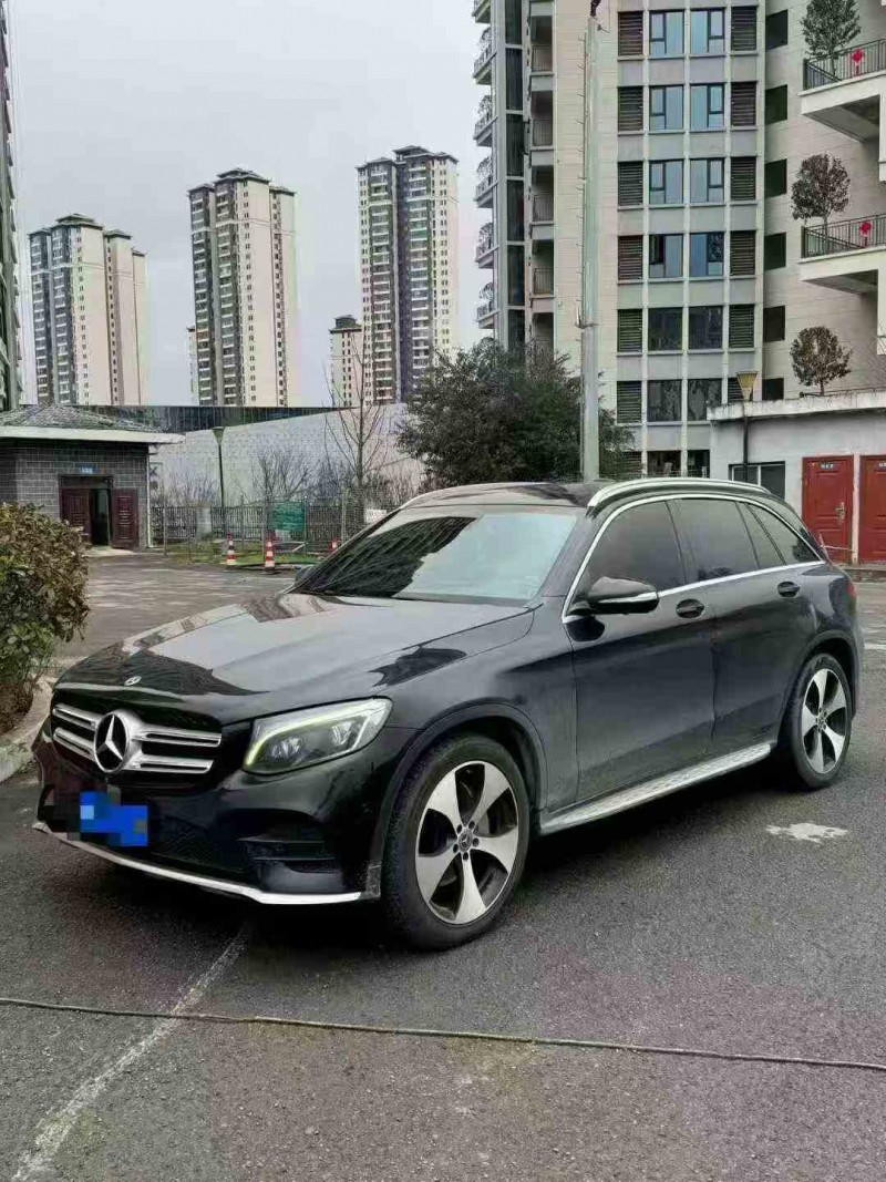 重庆18年奔驰GLC3