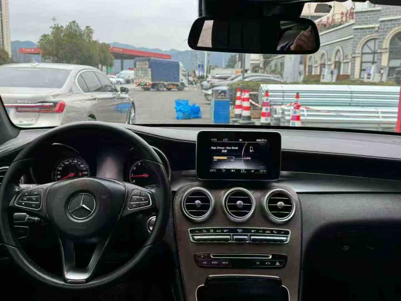 重庆18年奔驰GLC5