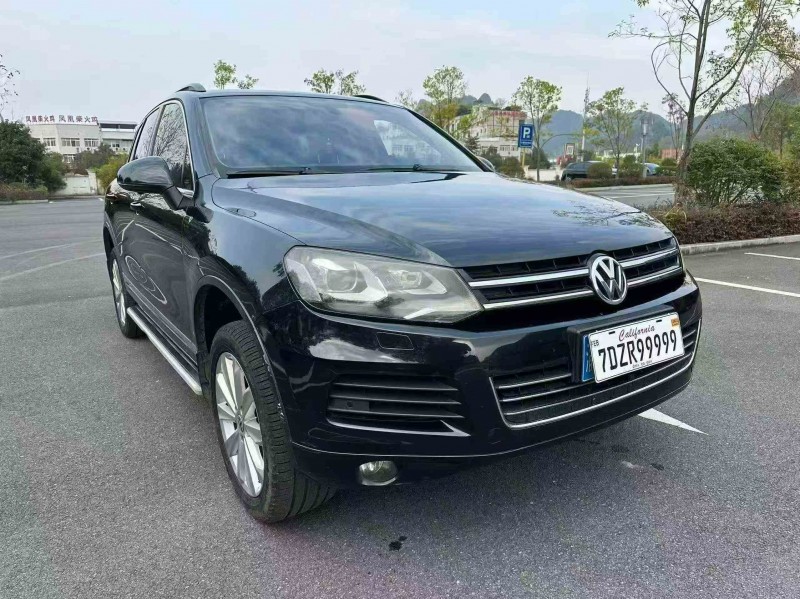 重庆12年大众途锐2