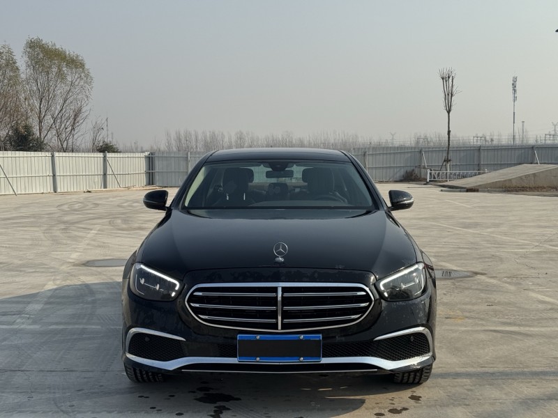 新乡22年奔驰E1