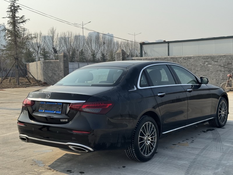 新乡22年奔驰E6