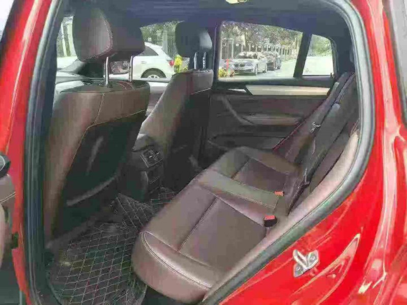 钦州18年宝马X44