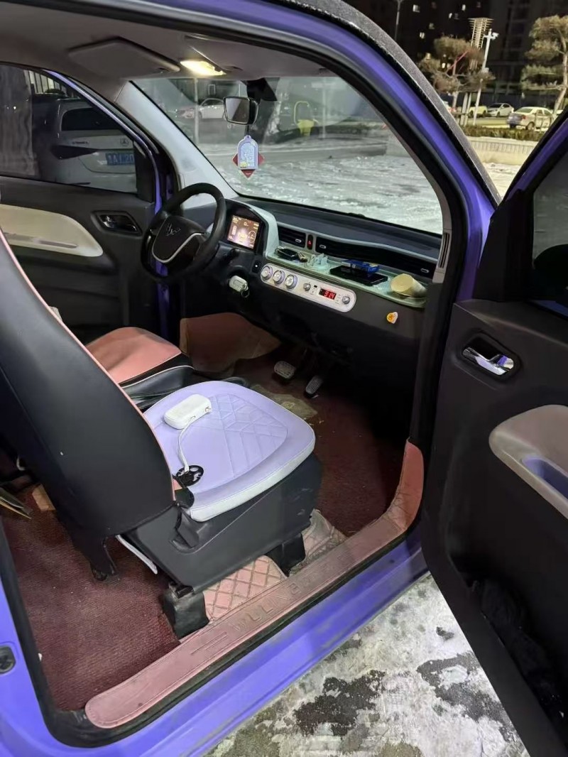 菏泽23年五菱汽车MINIEV马卡龙5