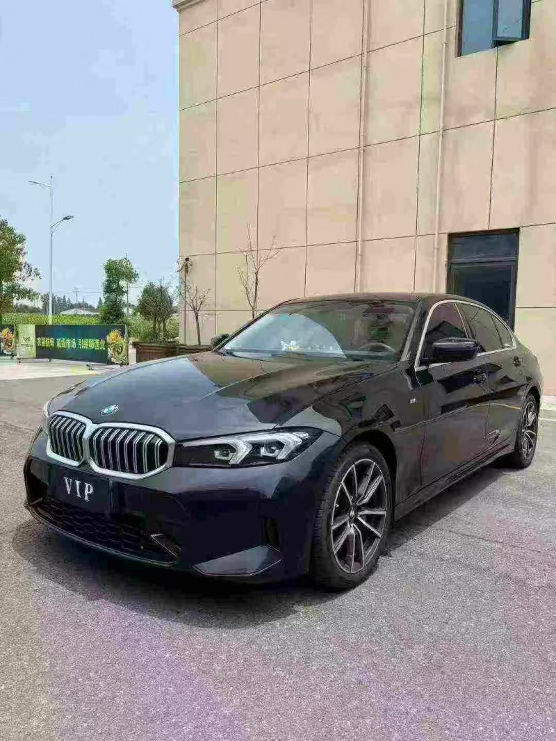 襄阳23年宝马3系2