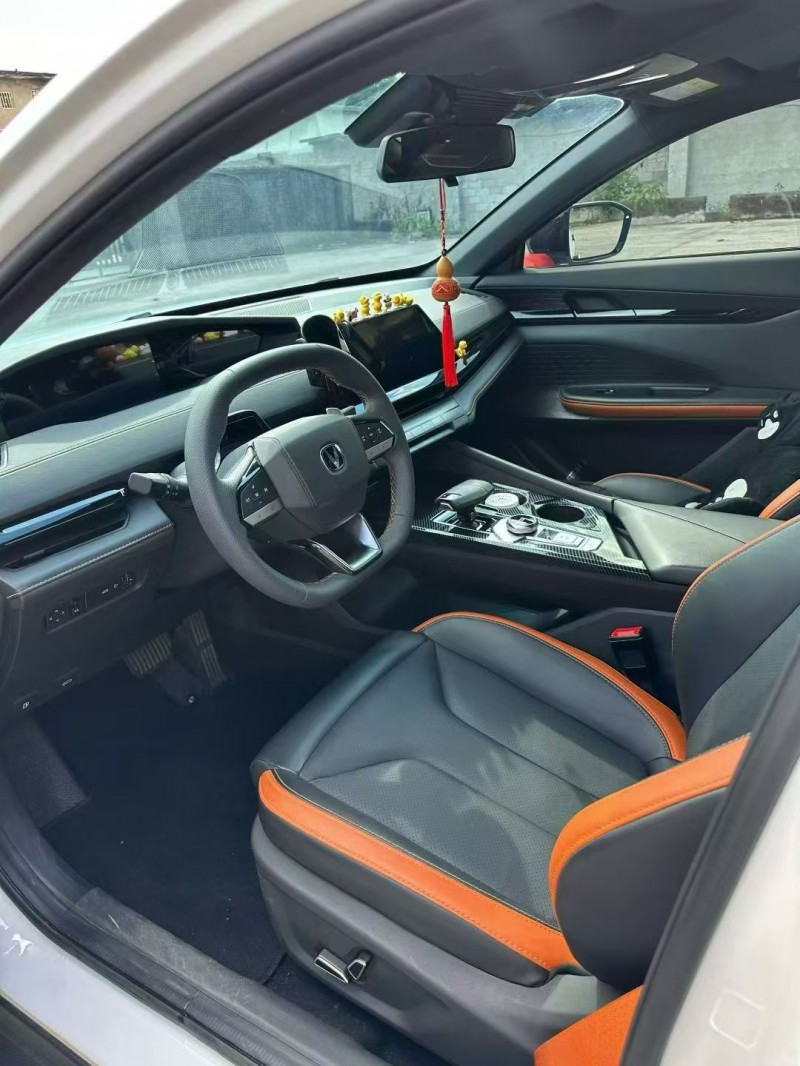 桂林23年长安汽车UNI6