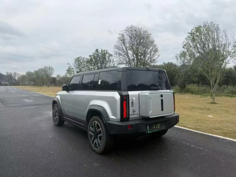 桂林24年奇瑞爱卡3