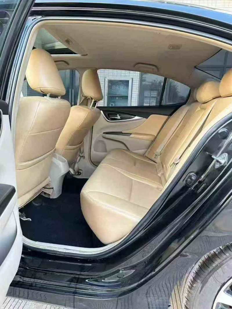 钦州15年本田凌派5