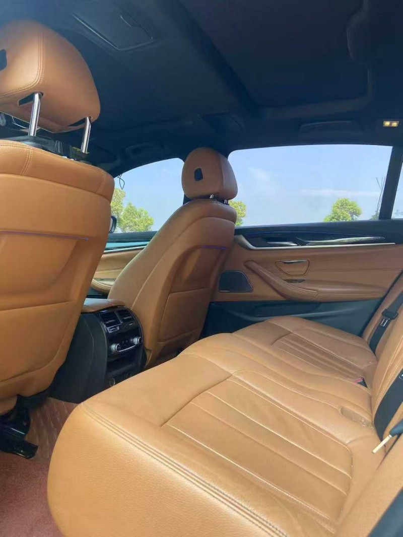 襄阳18年宝马5系4