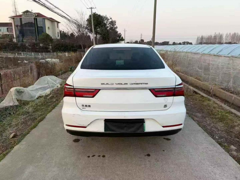 金华23年比亚迪秦9