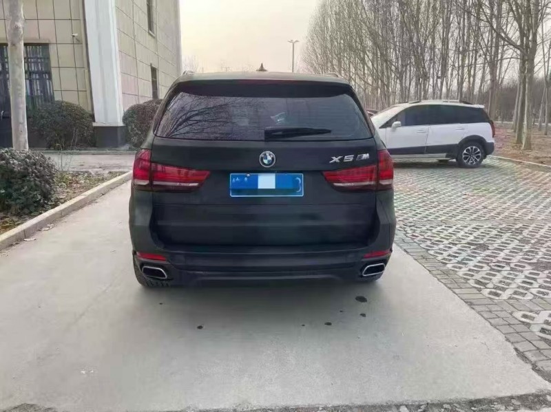 济宁16年宝马X59