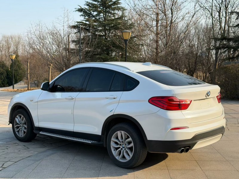 青岛18年宝马X48