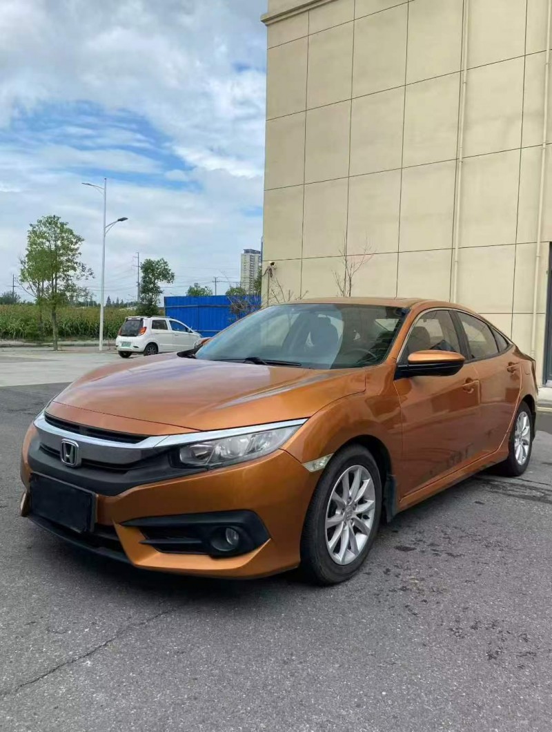 襄阳17年本田思域3