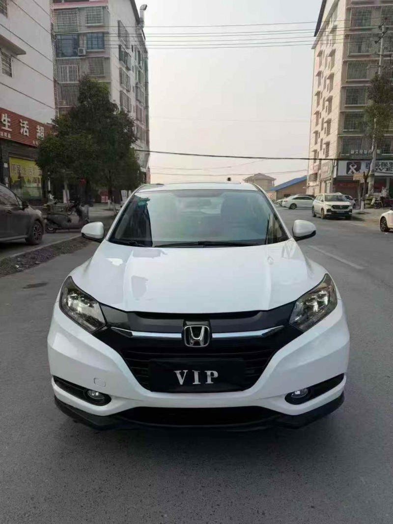 邵阳19年本田缤智1