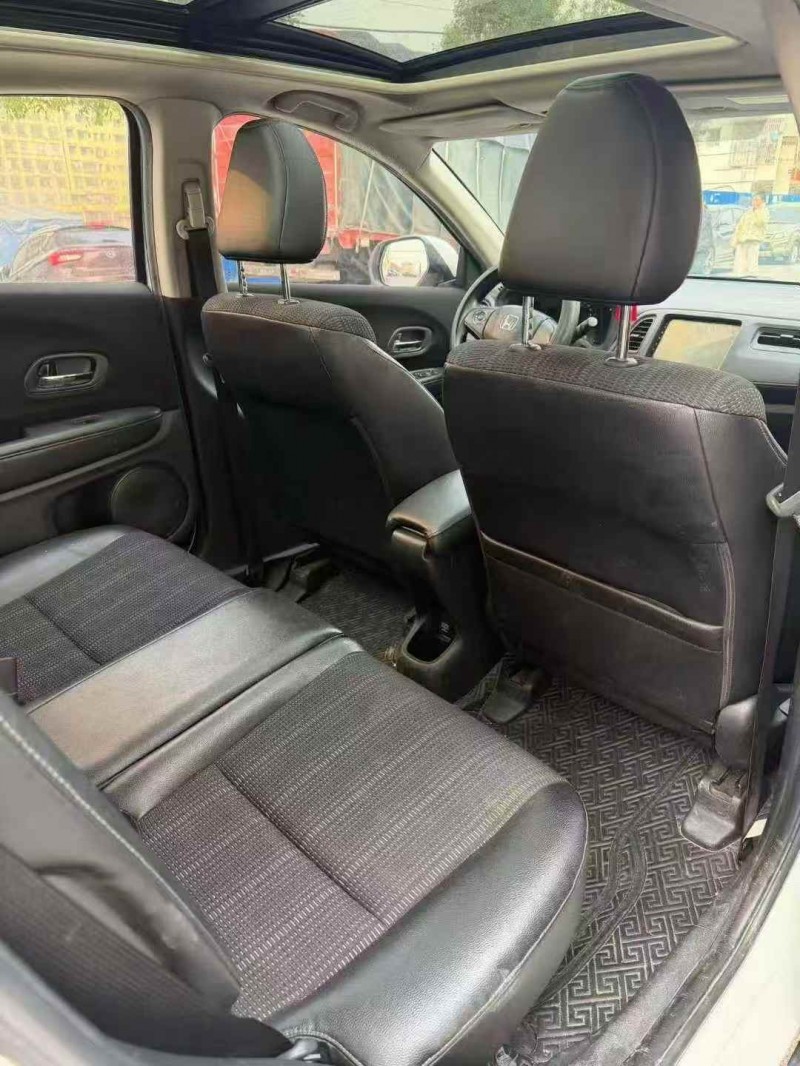 邵阳19年本田缤智5