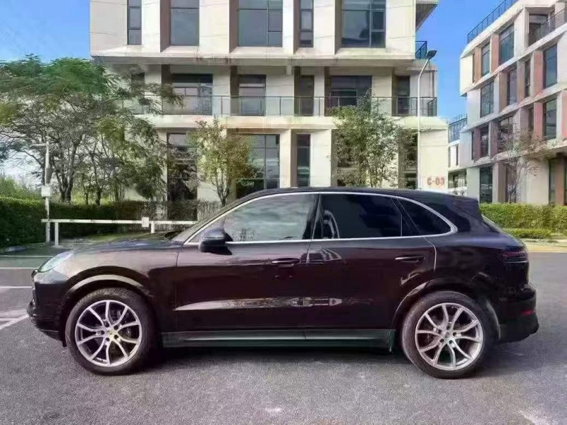 广州20年保时捷卡宴4